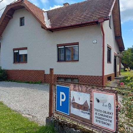 Drevenica Zapadne Tatry S Kupacou Kadou A Krbom Lägenhet Žiar Exteriör bild